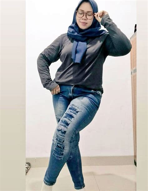 Stw Hijab Porn Videos .